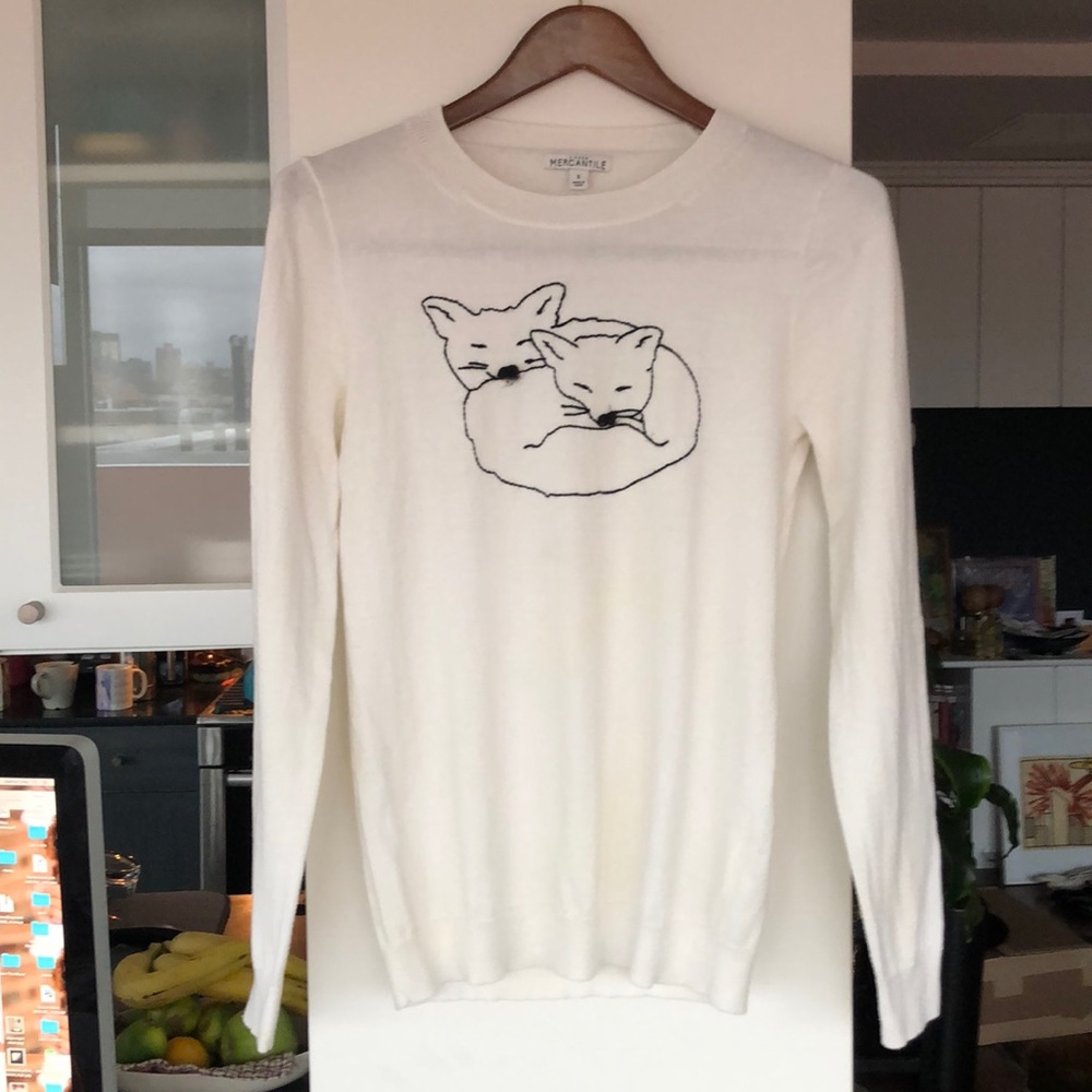 Cotton/nylon/wool Sweater with Sleeping Foxes